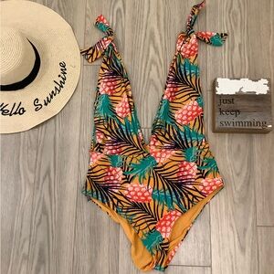 Aerie tropical print one piece swimsuit❤️❤️❤️❤️